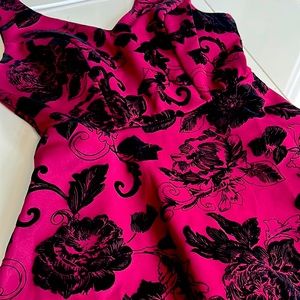 CHARLOTTE RUSSE MAROON BLACK FLORAL DRESS